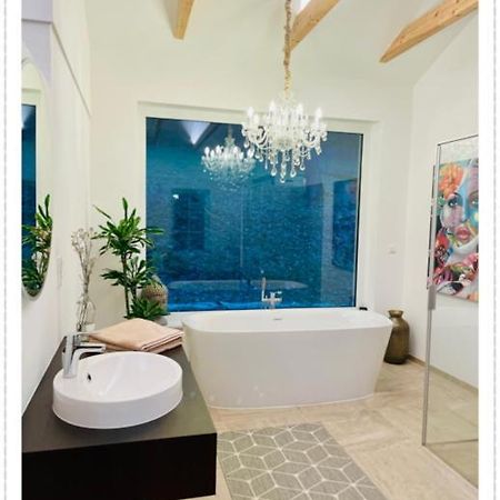 Villa Amelie' Wochenend- Und Ferienhaus Heimschuh Kültér fotó