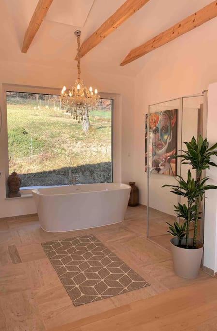 Villa Amelie' Wochenend- Und Ferienhaus Heimschuh Kültér fotó